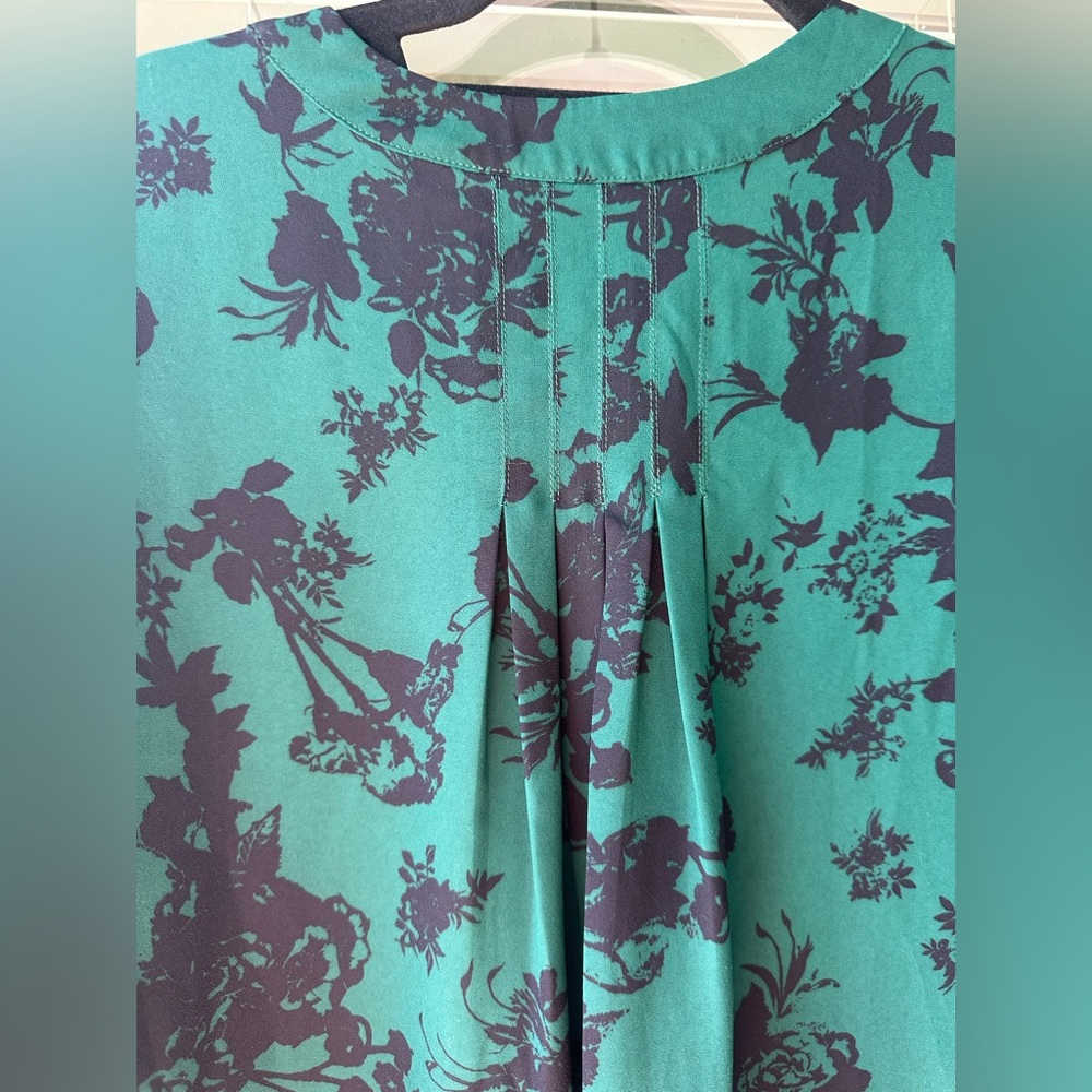 41 Hawthorn Women’s Emerald Green & Black Blouse Top Rolltab Sleeve - Picture 7 of 8